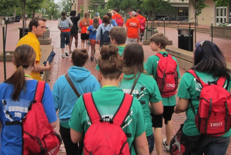 college campus visits for high school students