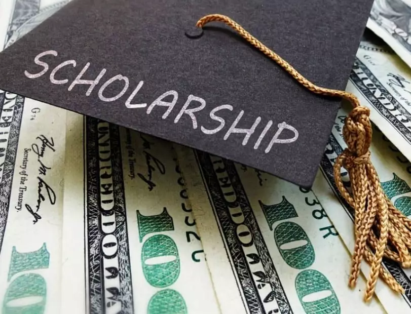 scholarship application tips
