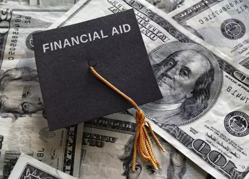 pay back financial aid