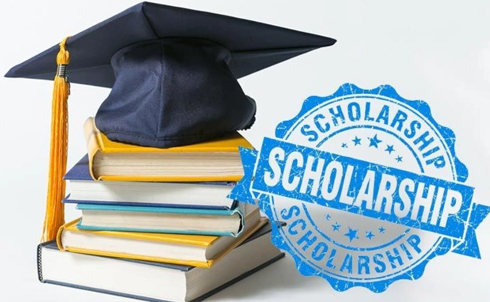 scholarship eligibility requirements