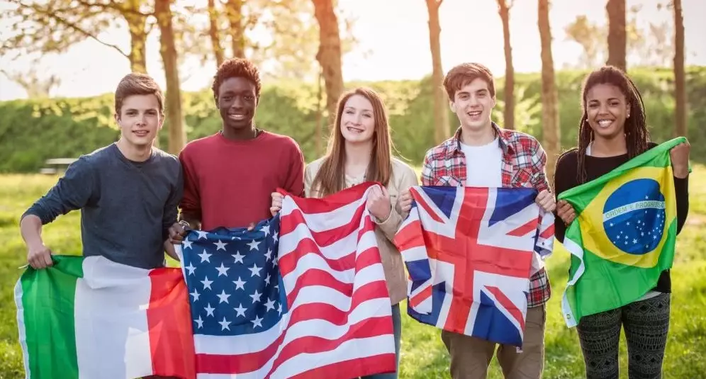 international student homestay pay